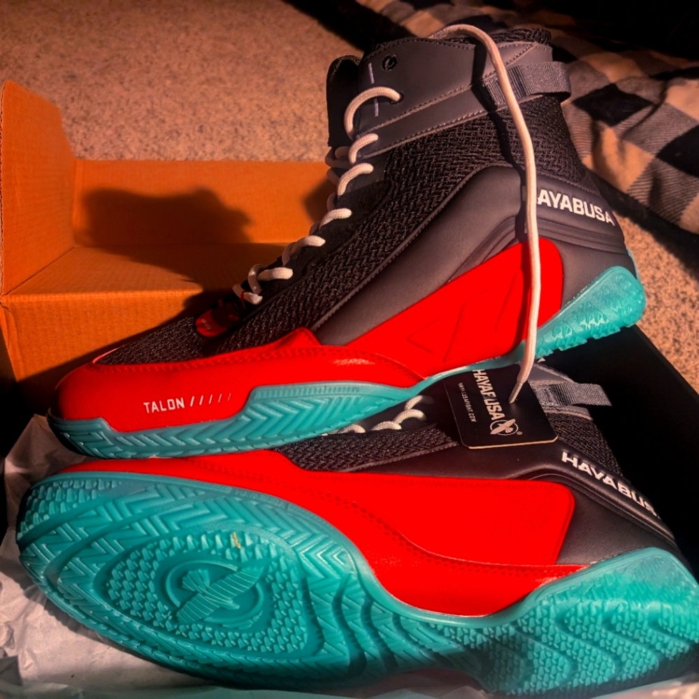 Hayabusa boxing shoes size 11